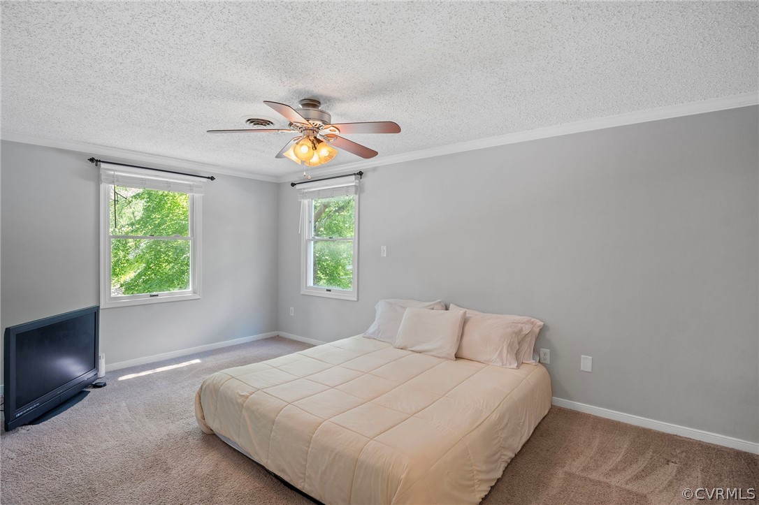 9912 Castle Glen Ter