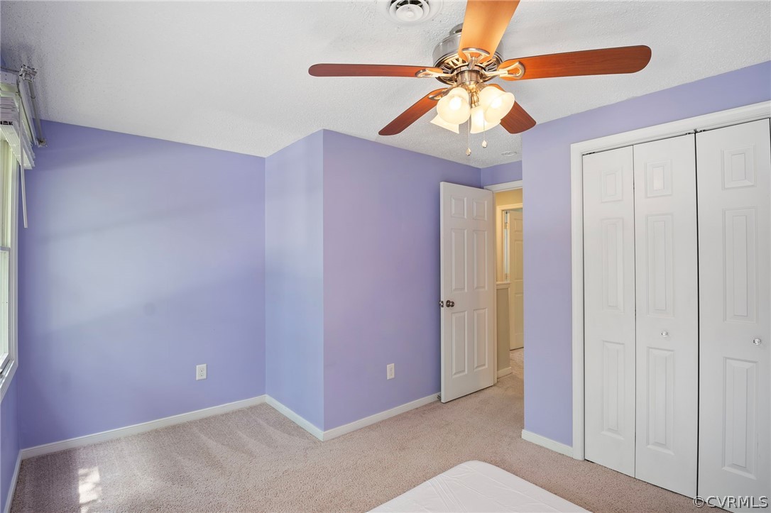 9912 Castle Glen Ter