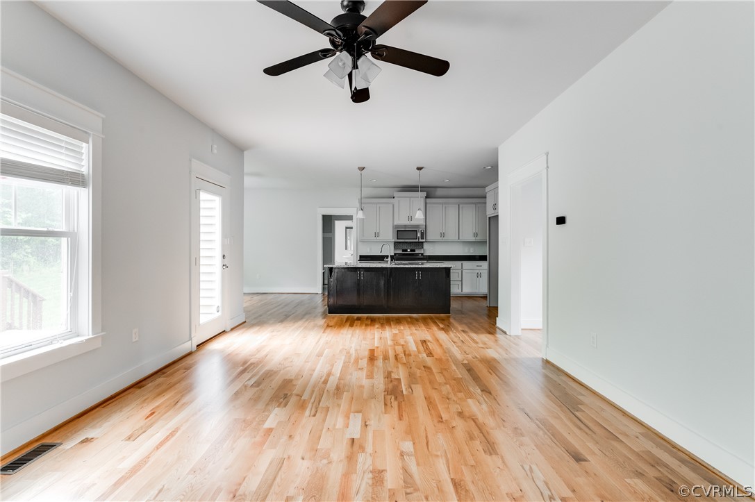 12300 Point Landing Ct