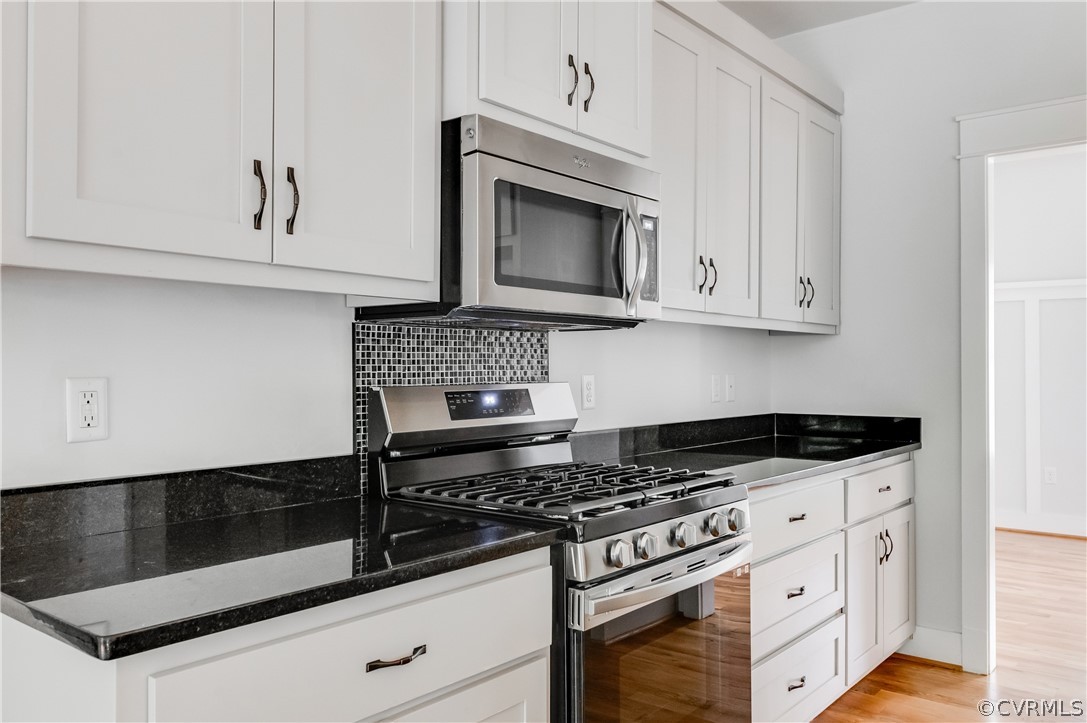 12300 Point Landing Ct