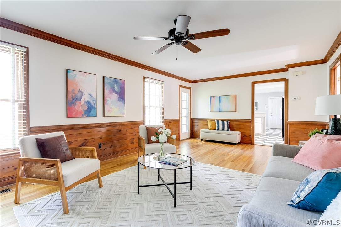 12202 Timbercross Cir