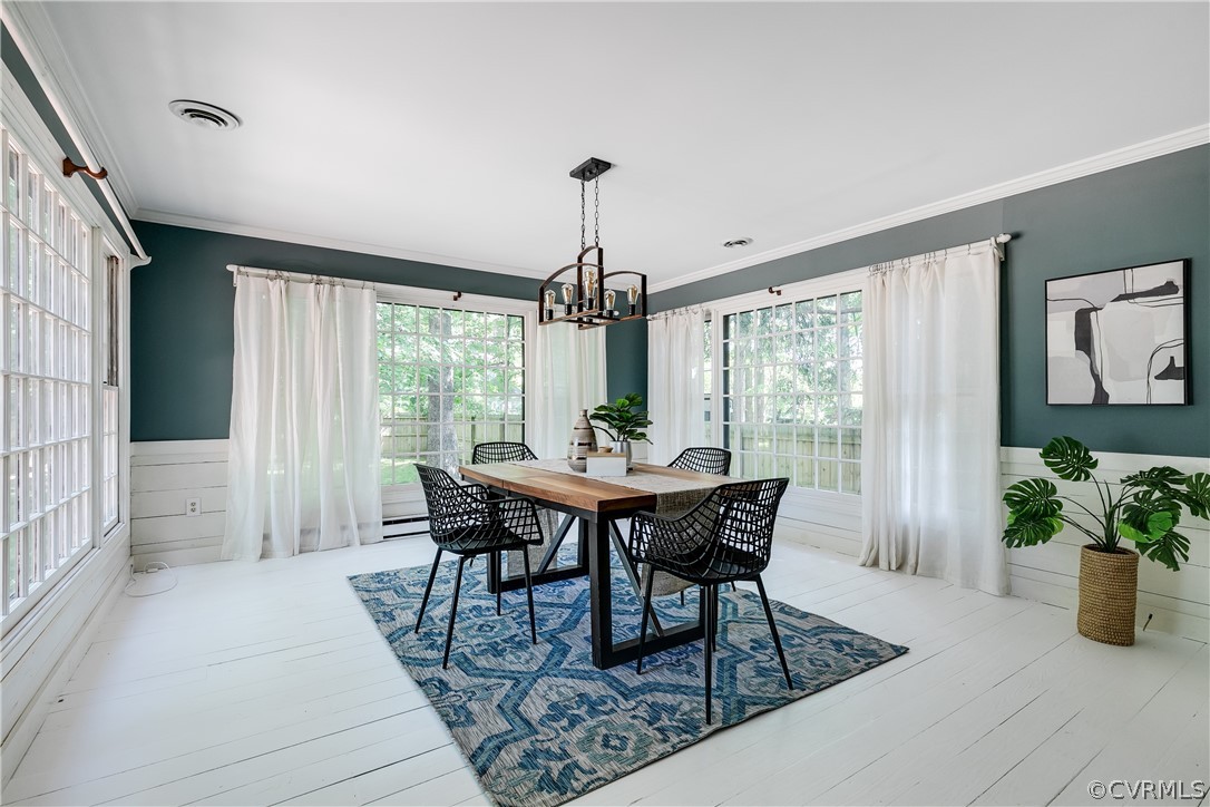 1817 Early Settlers Rd