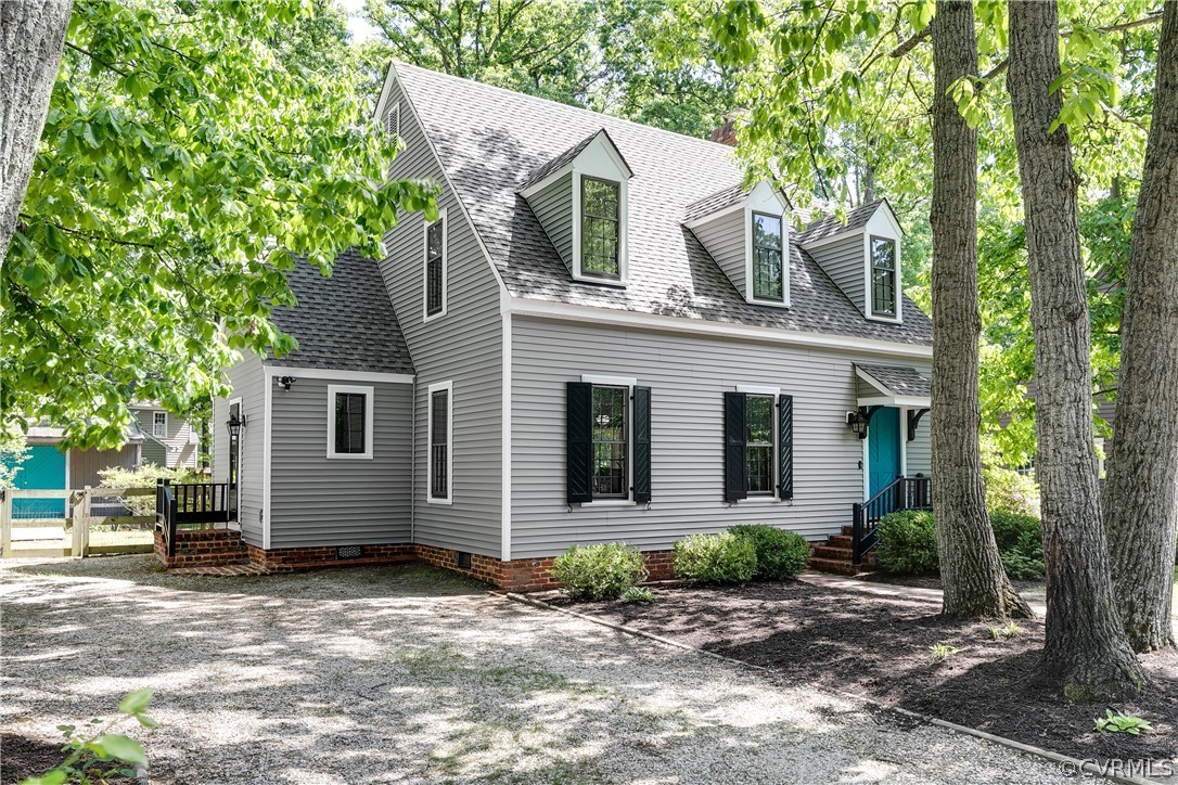 1817 Early Settlers Rd