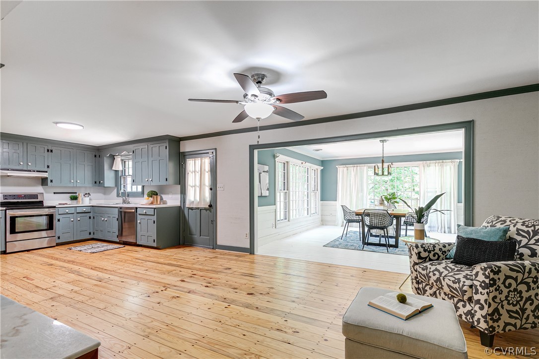 1817 Early Settlers Rd