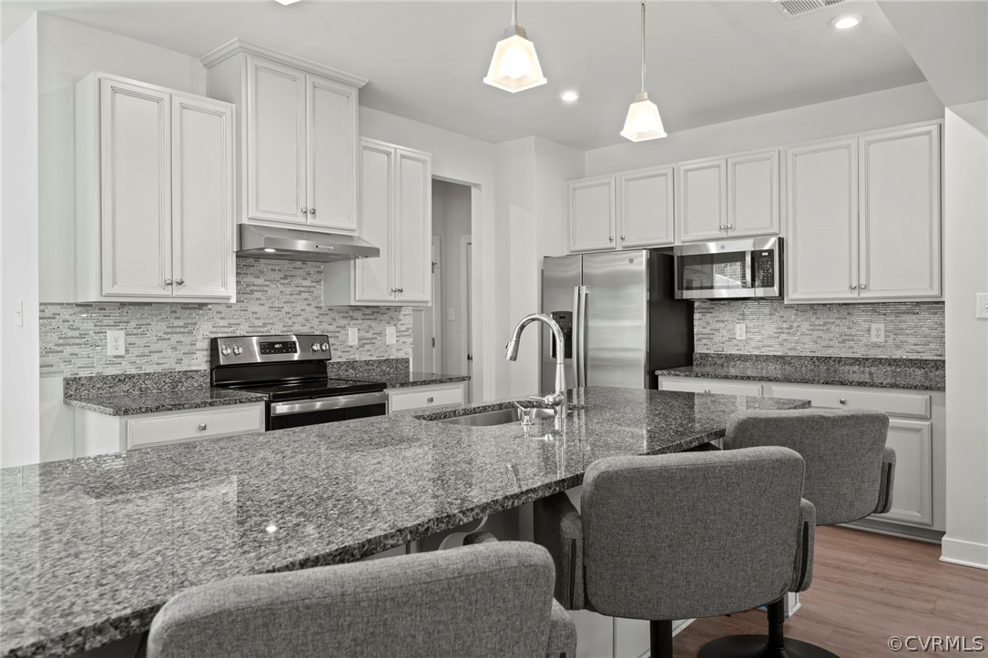 8725 Kingsland Park Dr