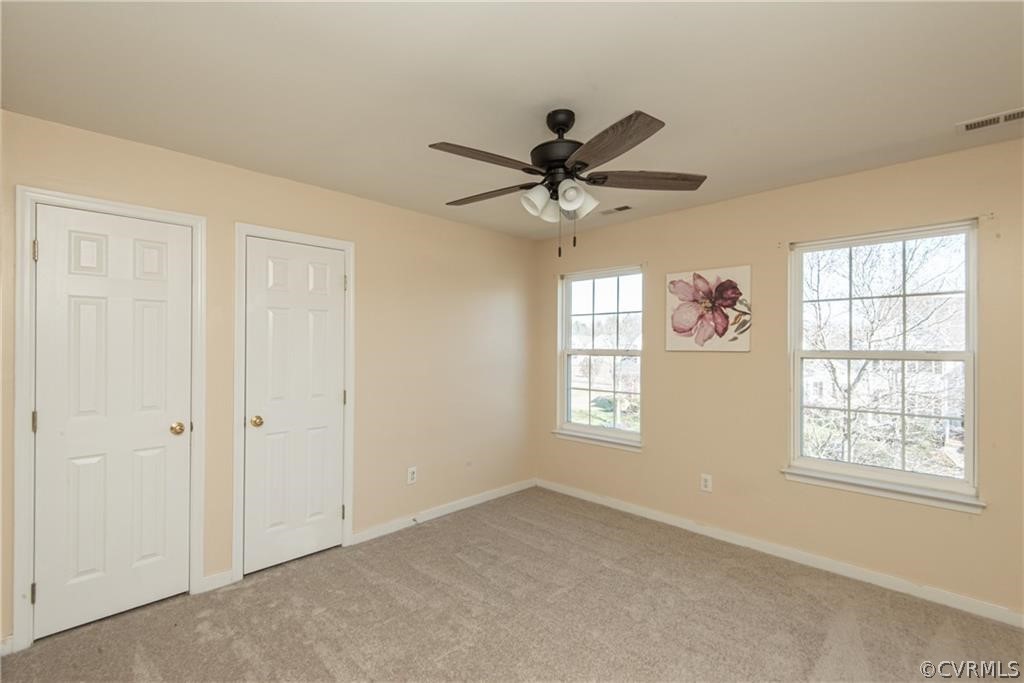 7124 Village Field Pl