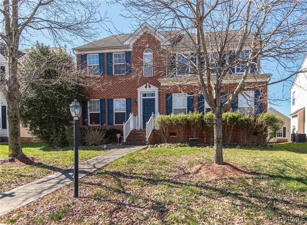 7124 Village Field Pl