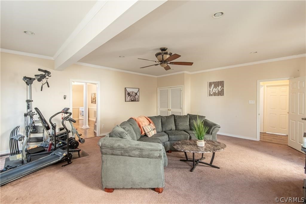 7124 Village Field Pl