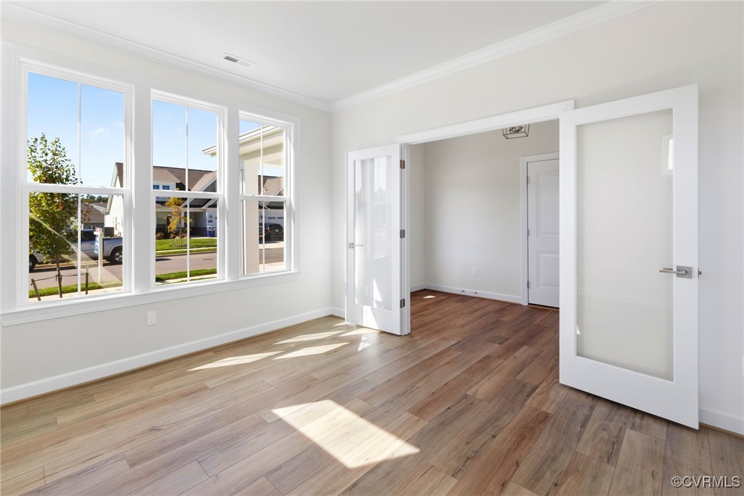 8477 Chimney Rock Dr