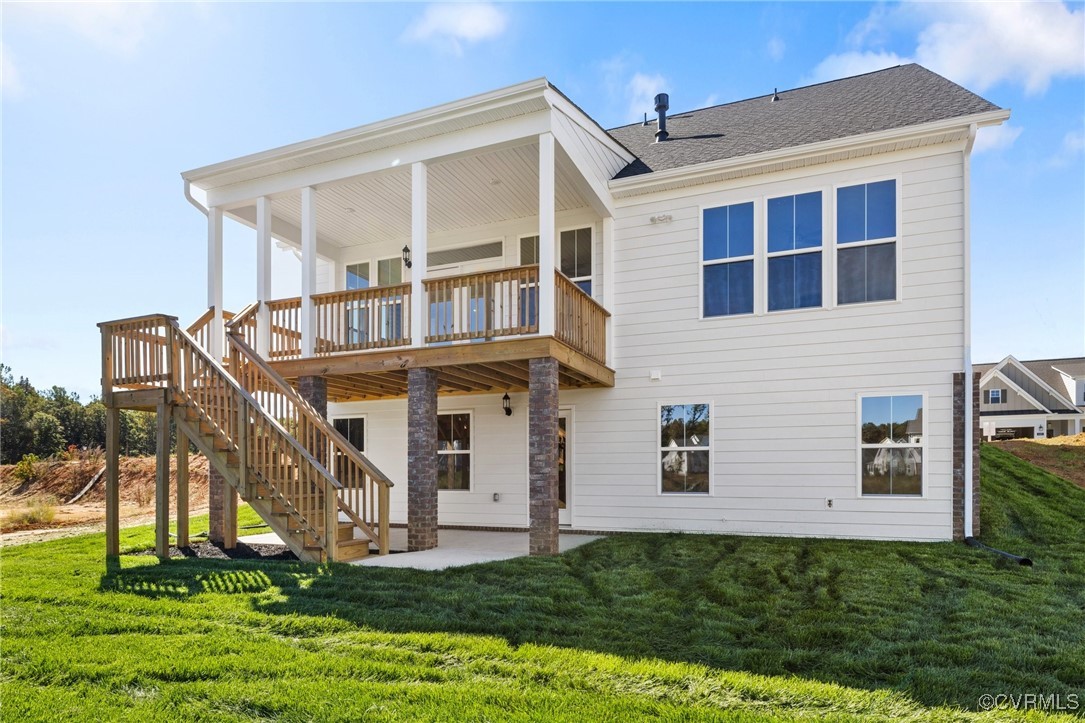 8477 Chimney Rock Dr