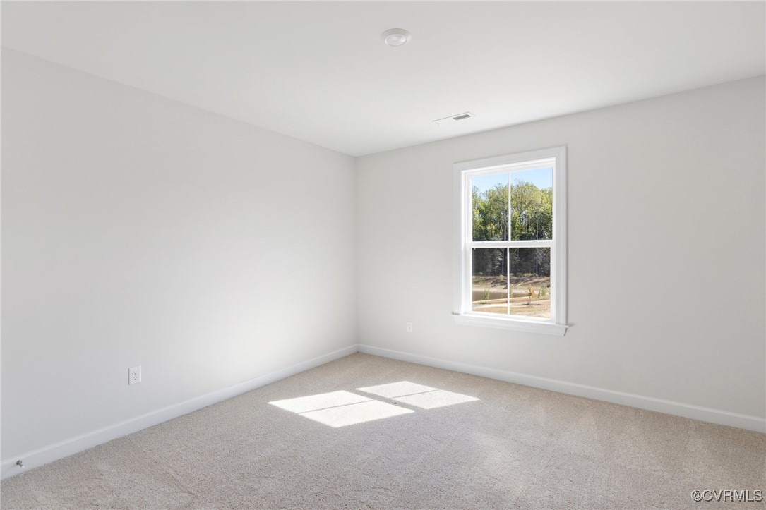 8477 Chimney Rock Dr