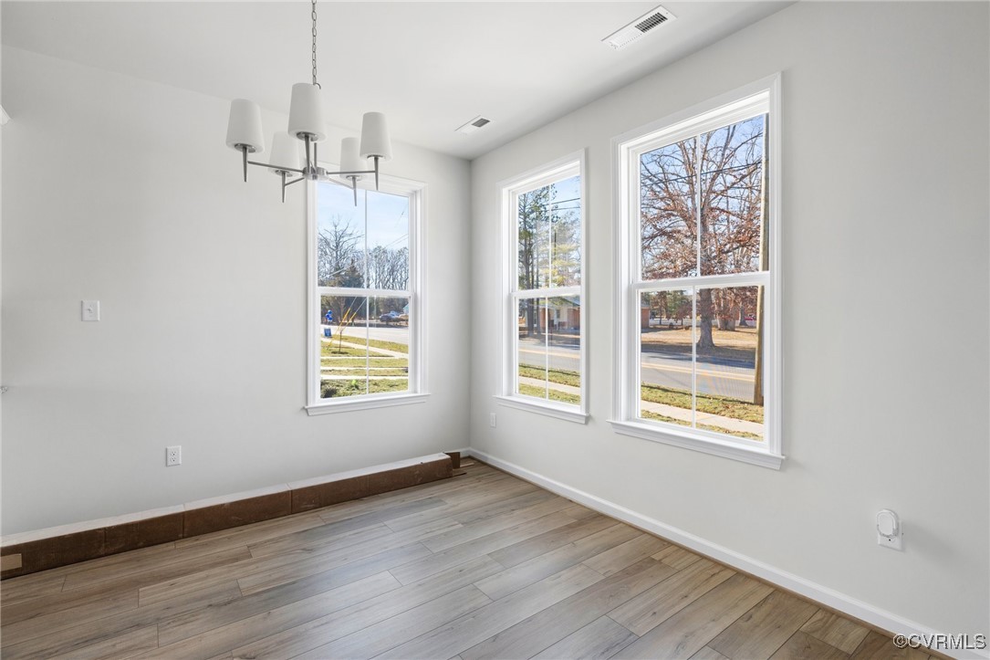 130 Avenda Ln