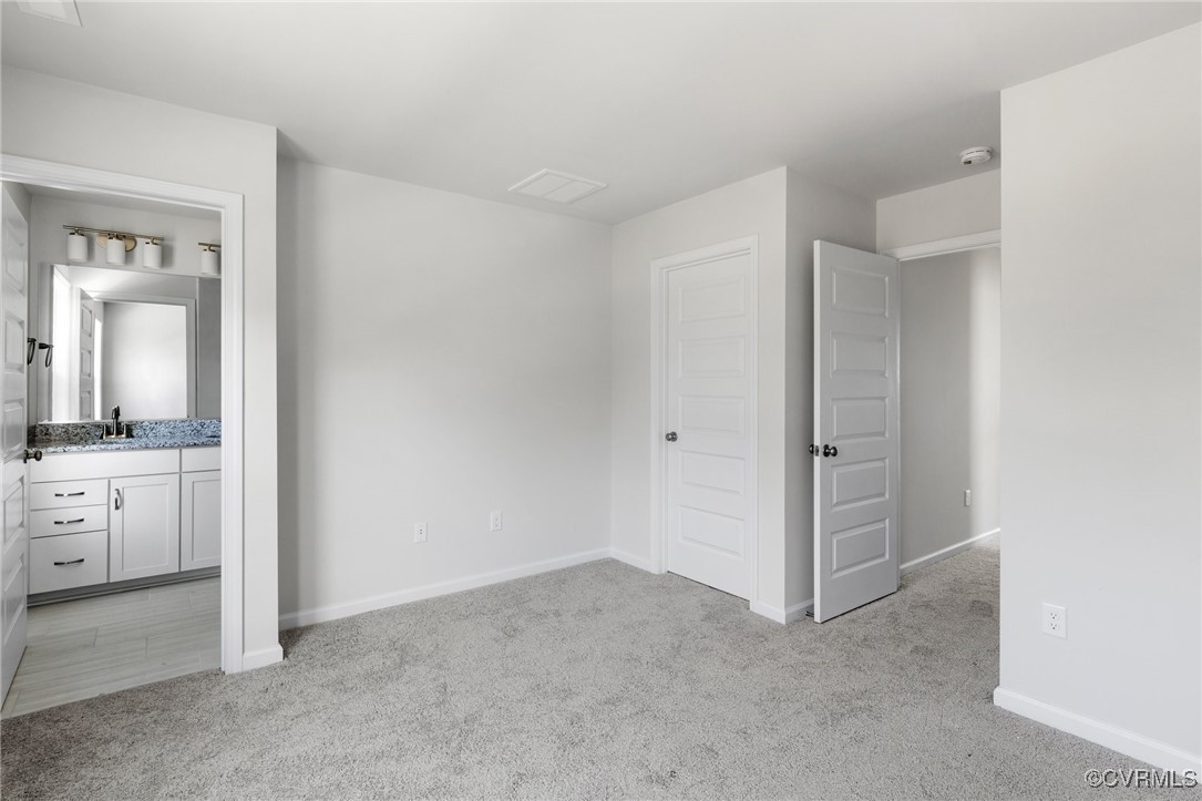 130 Avenda Ln
