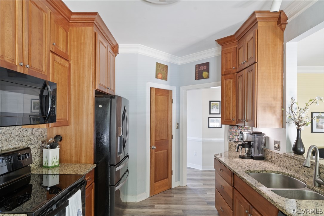 5909 Rosebay Forest Pl