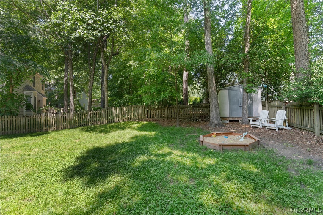 5909 Rosebay Forest Pl