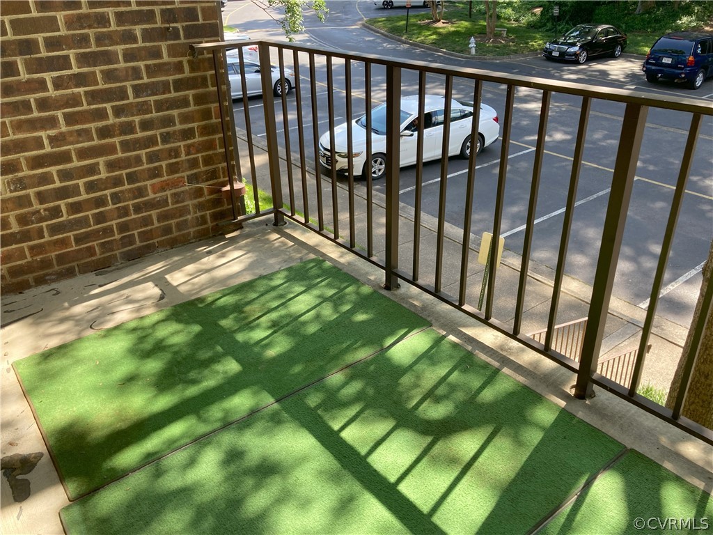 1503 Bronwyn Rd Unit#204