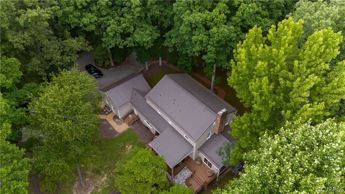 17801 W County Line Rd