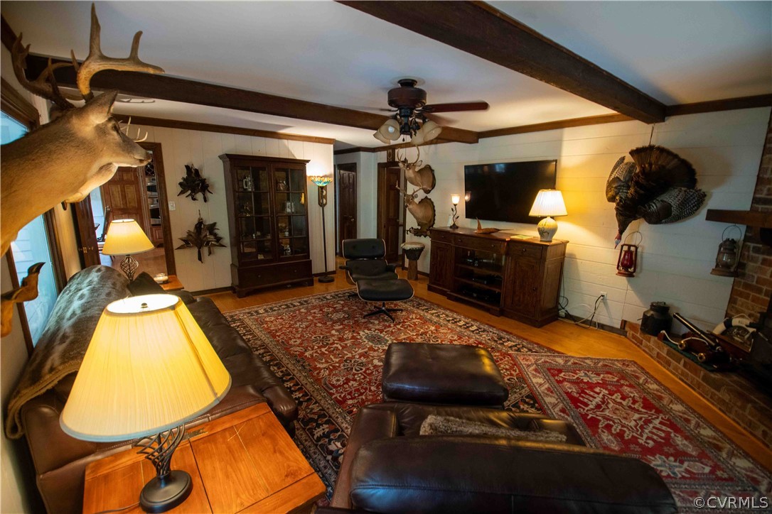 17801 W County Line Rd