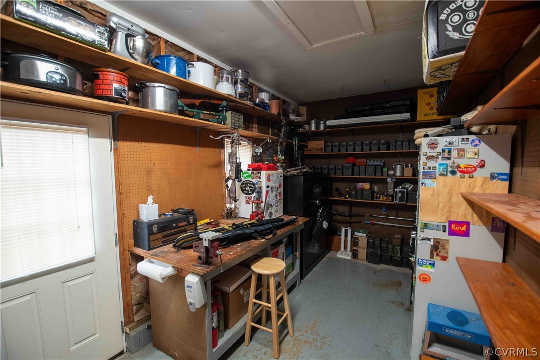 17801 W County Line Rd