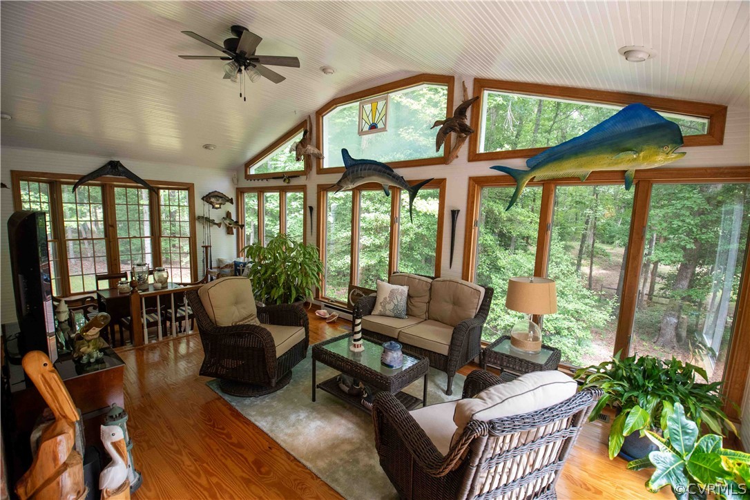 17801 W County Line Rd