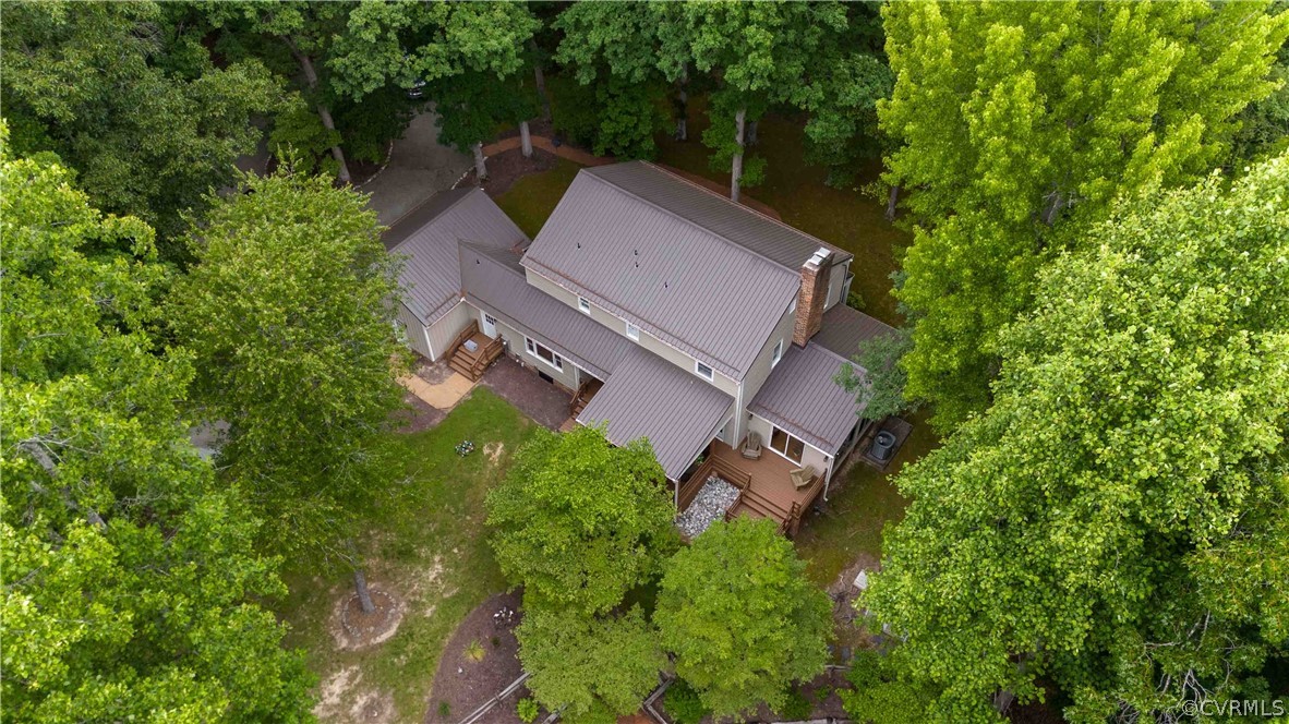 17801 W County Line Rd