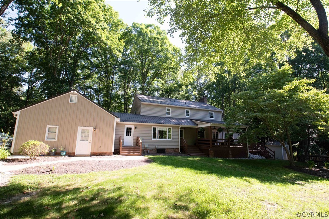 17801 W County Line Rd