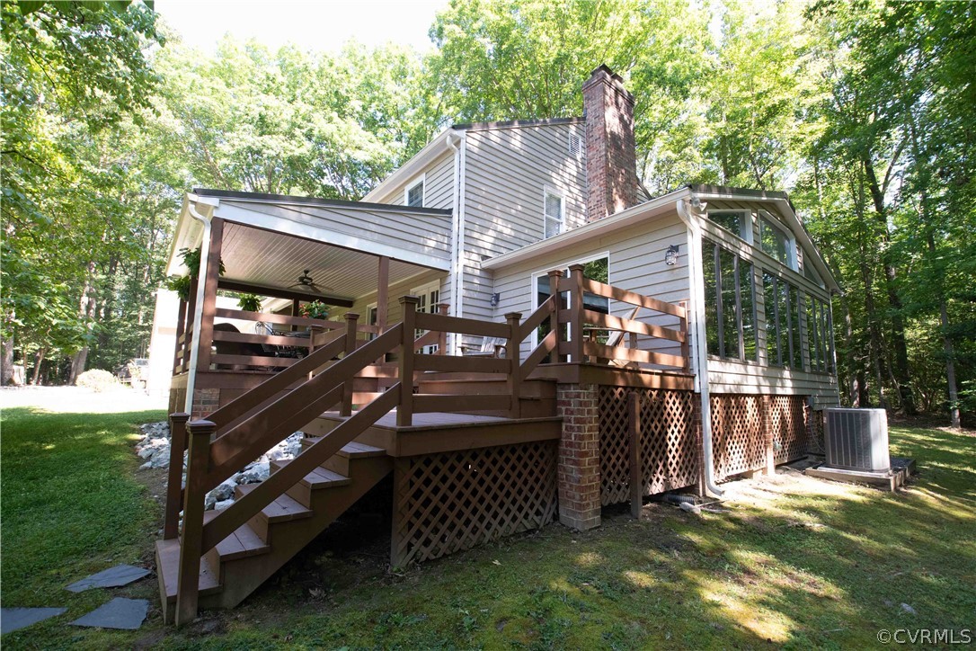 17801 W County Line Rd