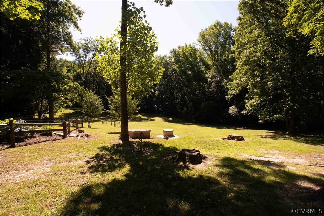 17801 W County Line Rd