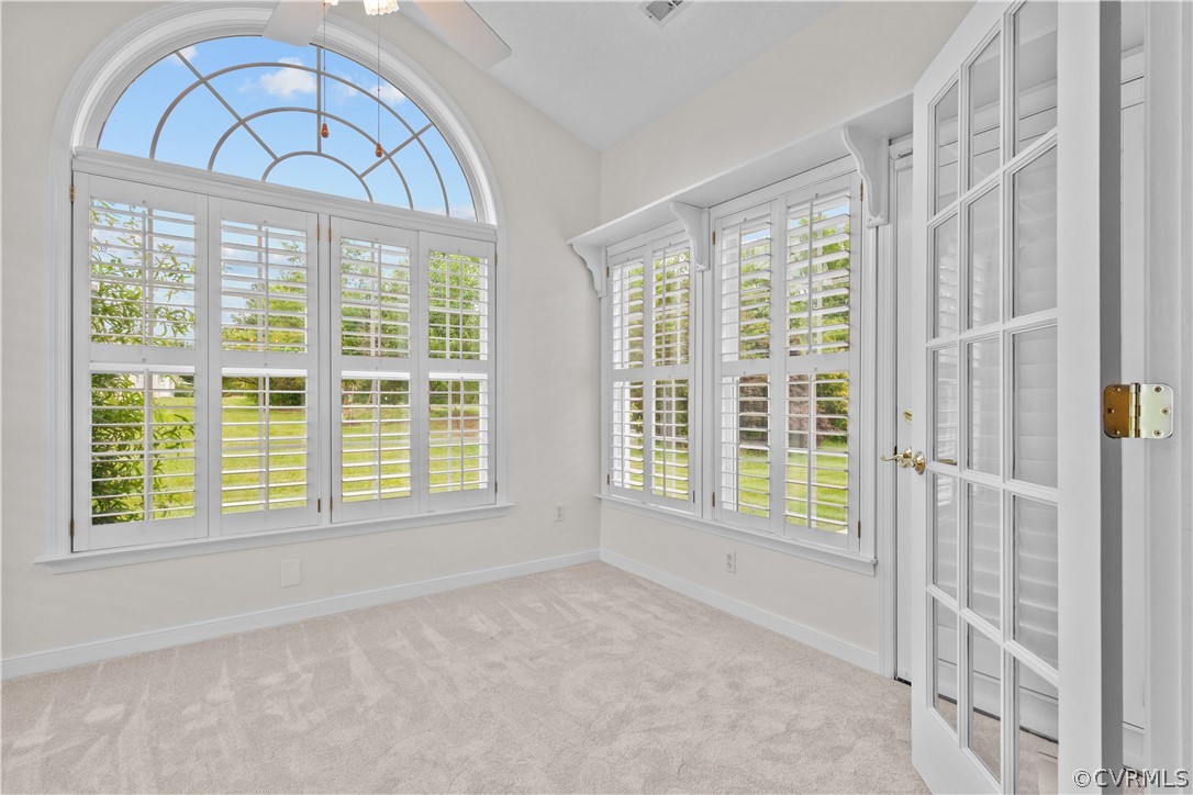 4120 English Holly Cir