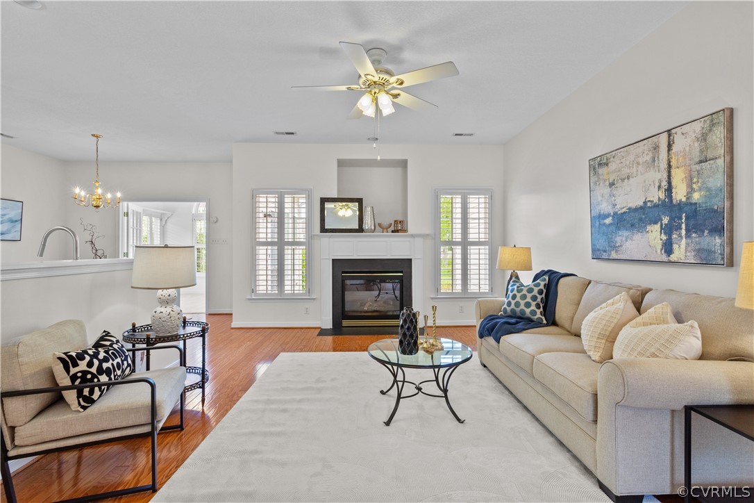 4120 English Holly Cir