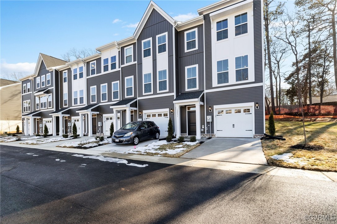 12431 Gaytoncrest Ln