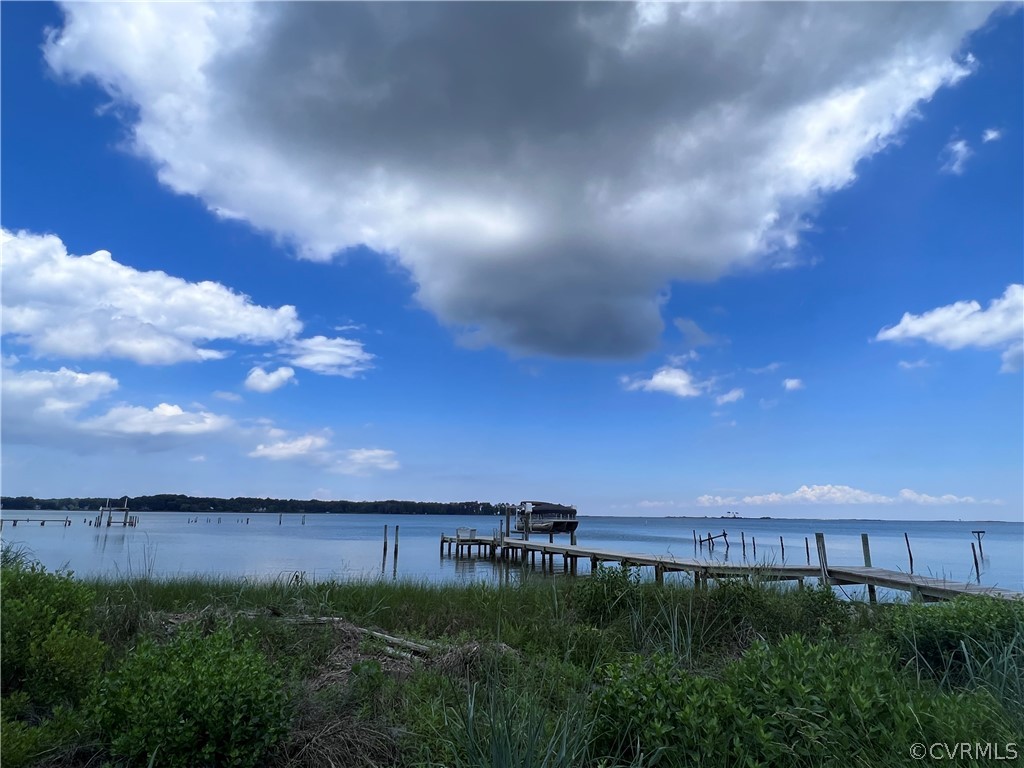 1581 Point Breeze Rd