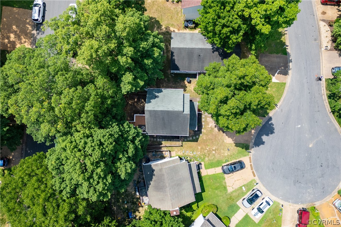 7705 Breaker Point Ct