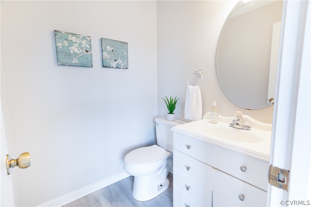 7705 Breaker Point Ct