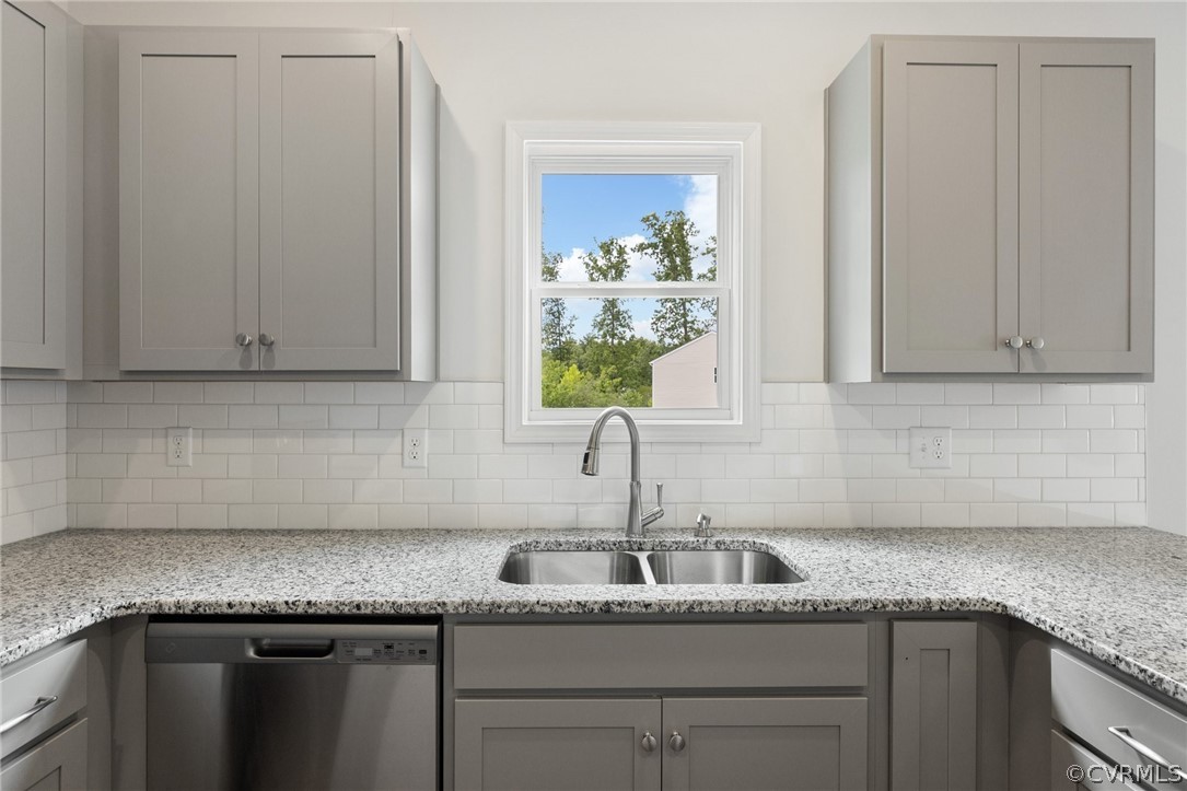 137 Bellevue Ter