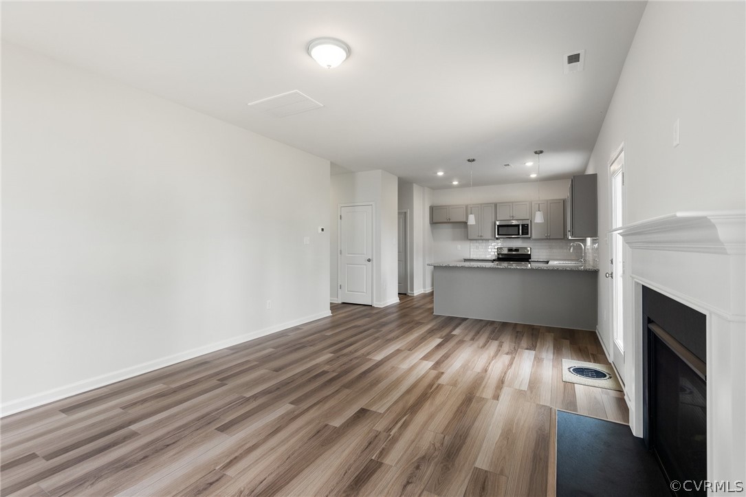 137 Bellevue Ter