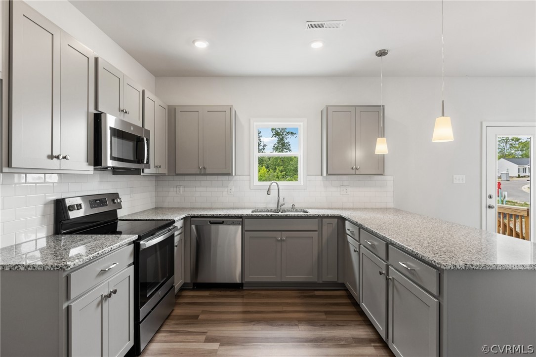 137 Bellevue Ter
