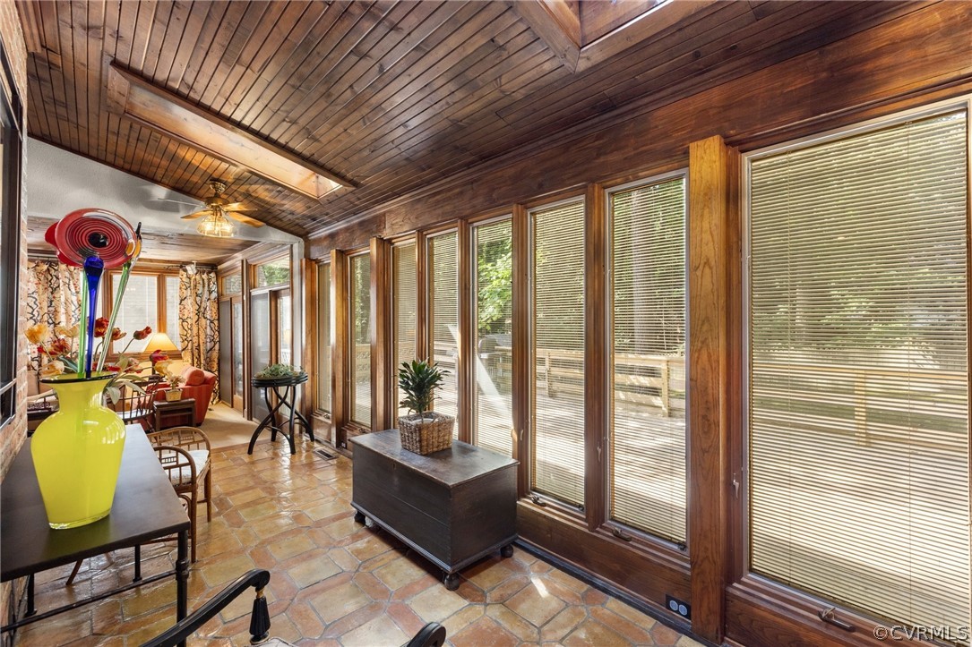 8703 Berwickshire Dr