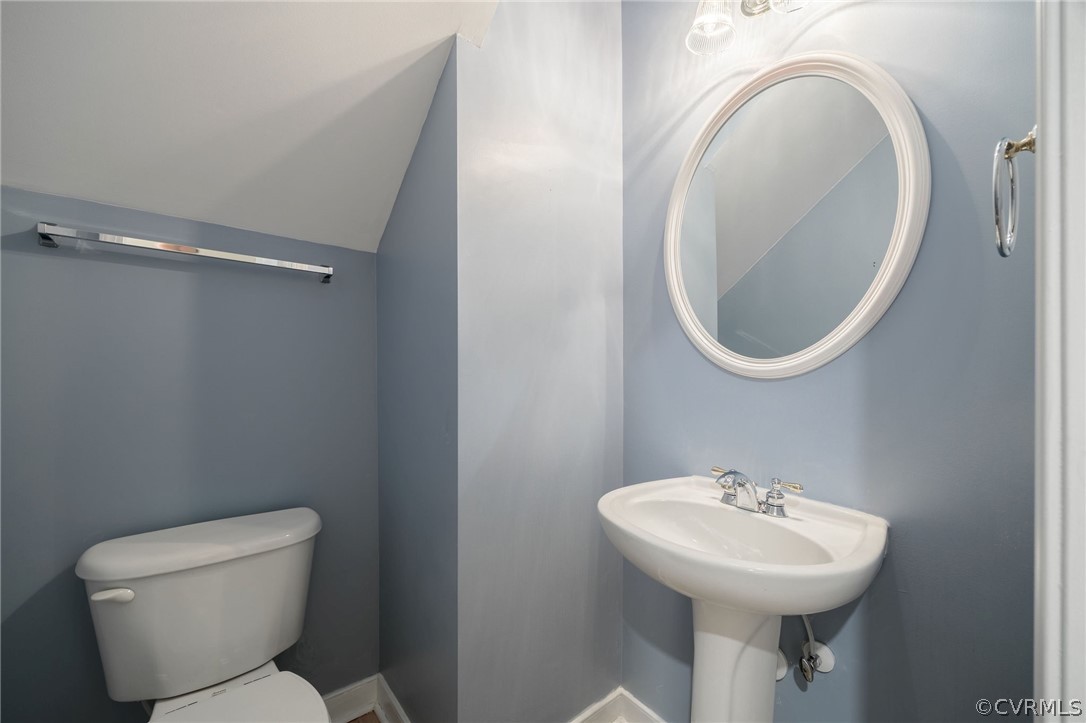 2229 Magnolia Grove Way