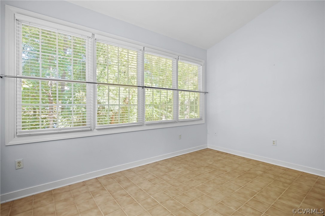 2229 Magnolia Grove Way