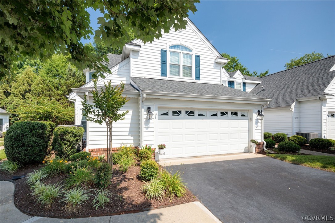 2229 Magnolia Grove Way