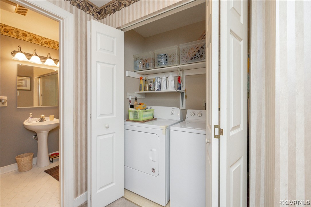 1761 Raintree Commons Dr