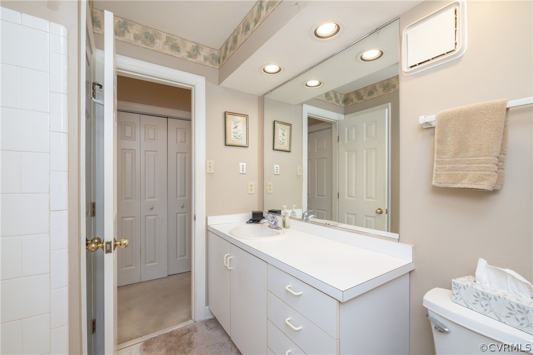 1761 Raintree Commons Dr