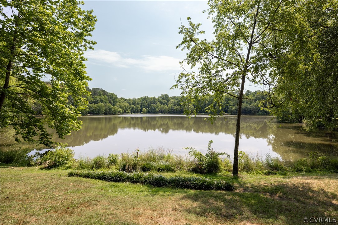 1761 Raintree Commons Dr