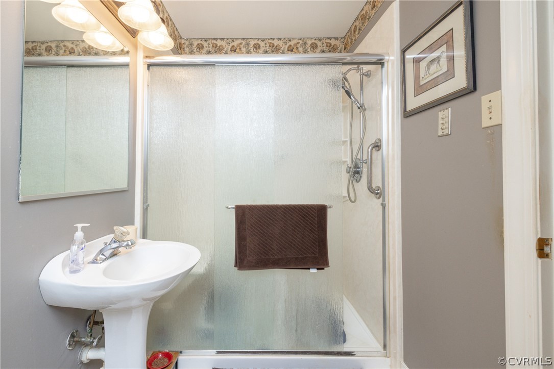 1761 Raintree Commons Dr