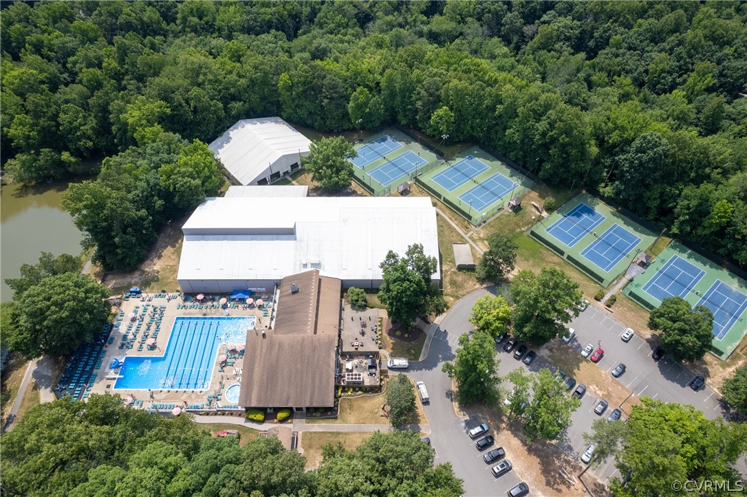 1761 Raintree Commons Dr