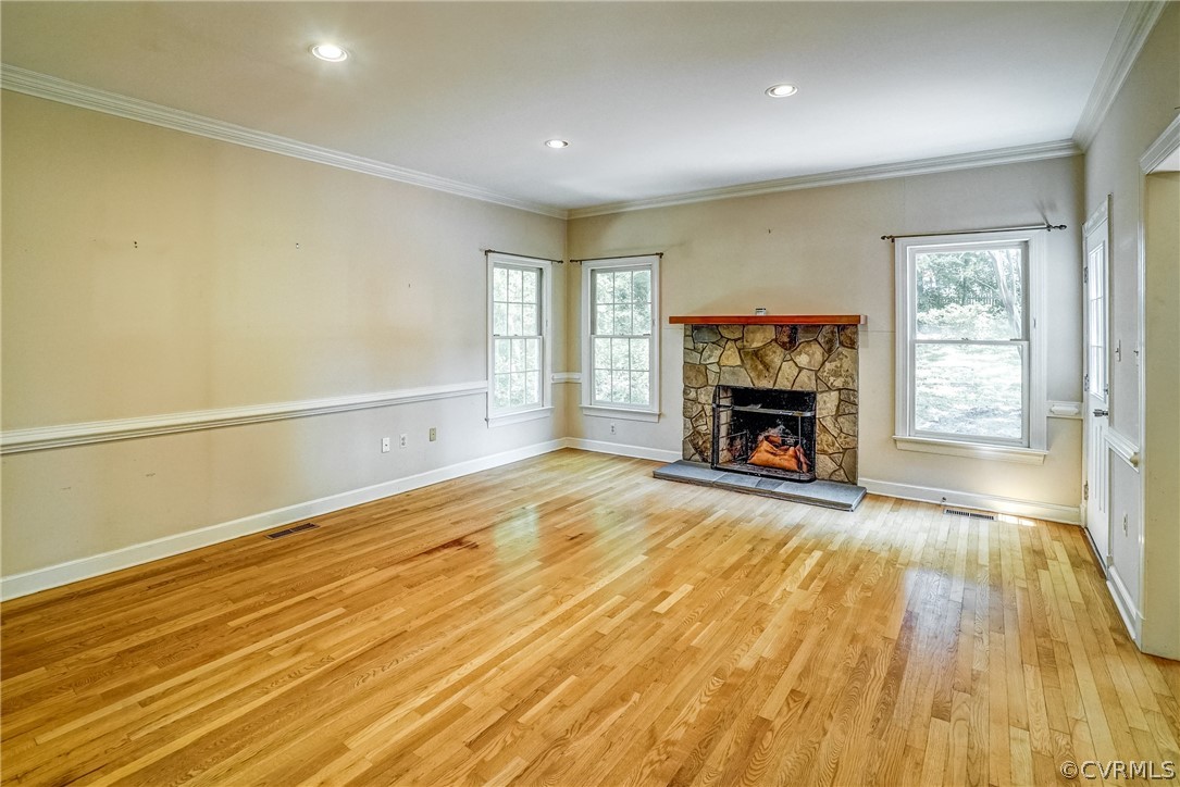 14270 Country Club Dr