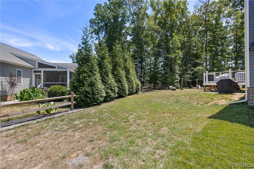 15101 Crump Landing Grn