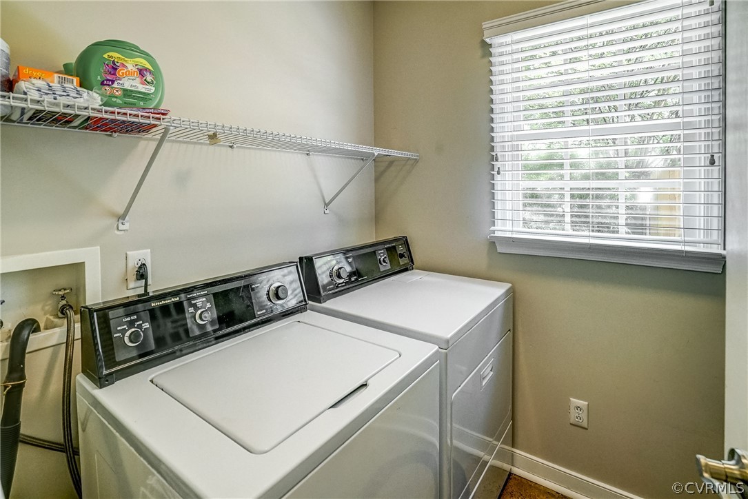 1520 Ednam Forest Dr