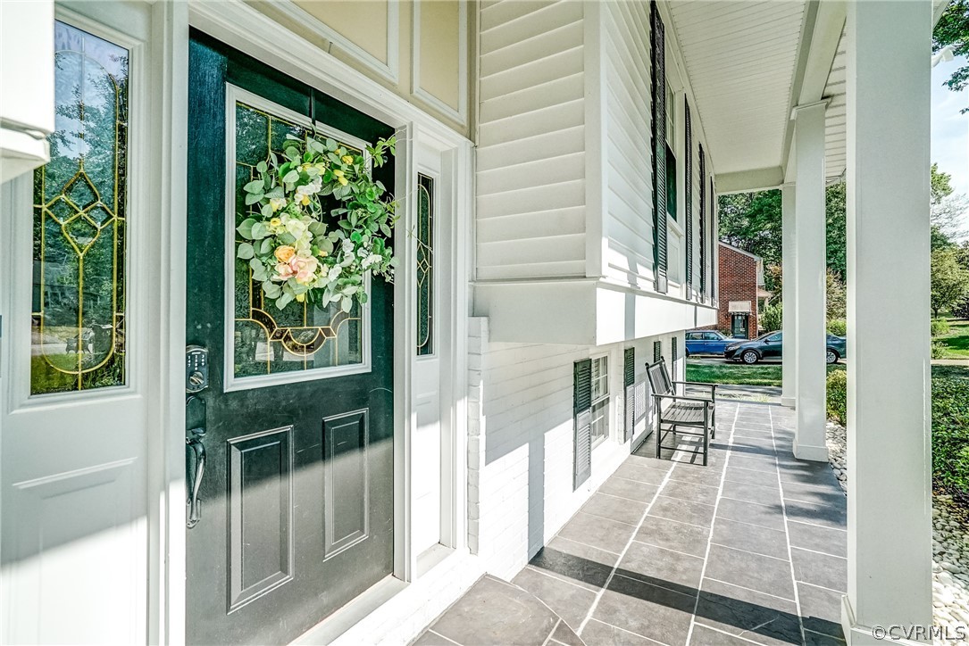 1520 Ednam Forest Dr